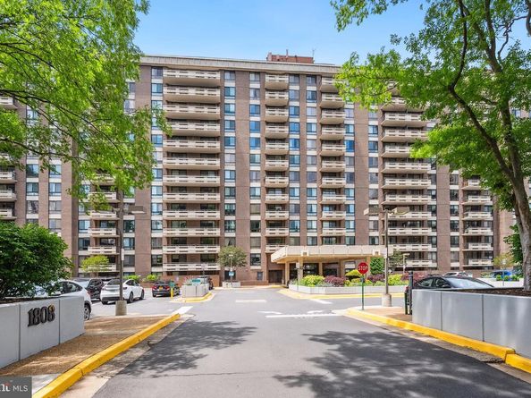 1808 Old Meadow Road 906, Mclean VA 22102