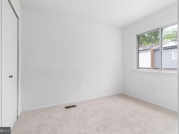 1214 Barnaby Terrace SE, Washington DC 20032