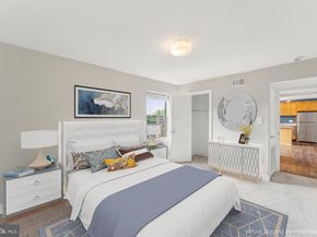 212 Oakwood Street SE 318, Washington DC 20032