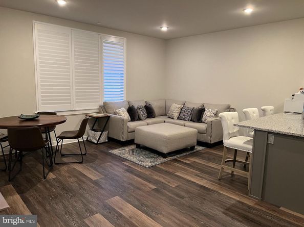 4217 Chestnut Street 206, Philadelphia PA 19104