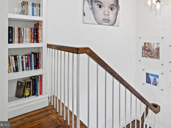 1674 Chimney House Road, Reston VA 20190