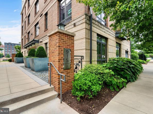915 N Patrick Street 206, Alexandria VA 22314