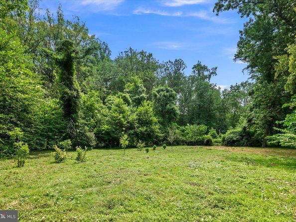 7011 Elizabeth Drive, Mclean VA 22101