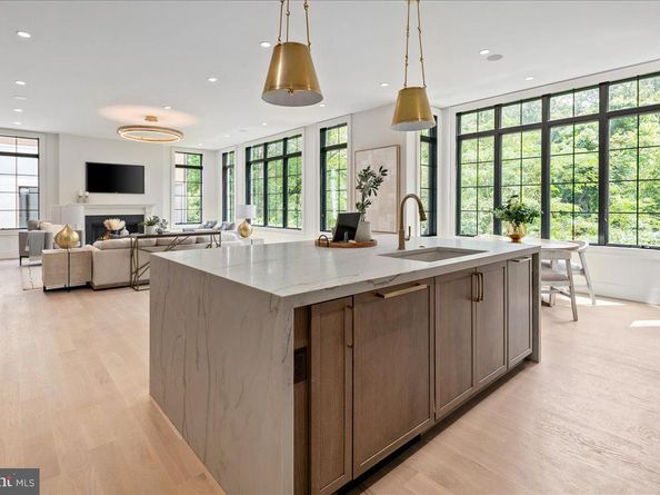 7011 Elizabeth Drive, Mclean VA 22101