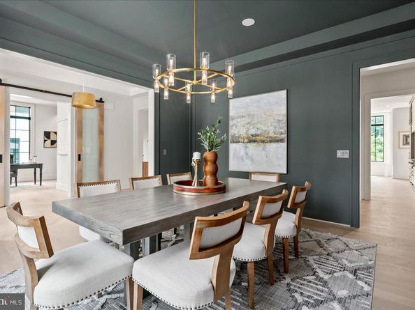 7011 Elizabeth Drive, Mclean VA 22101