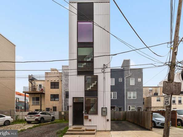 2710 W Harper Street, Philadelphia PA 19130