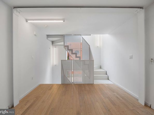 2710 W Harper Street, Philadelphia PA 19130