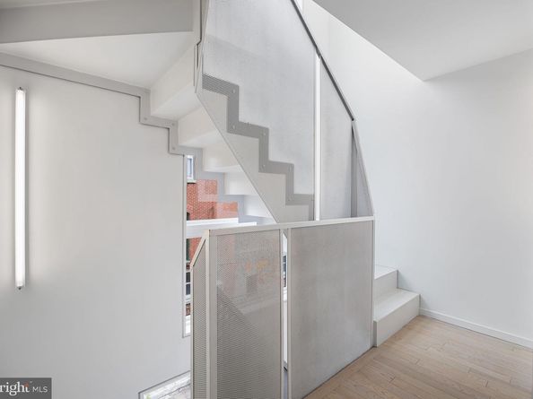 2710 W Harper Street, Philadelphia PA 19130