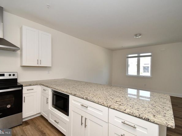 287 Yards Court, Hatboro PA 19040
