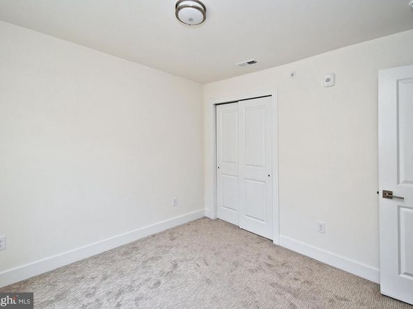 287 Yards Court, Hatboro PA 19040