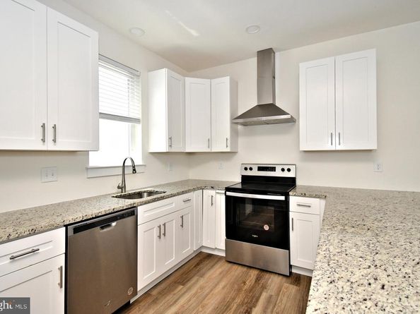 287 Yards Court, Hatboro PA 19040