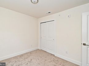 287 Yards Court, Hatboro PA 19040