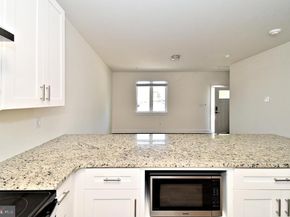287 Yards Court, Hatboro PA 19040