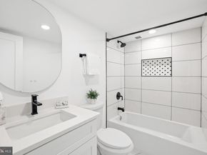 205 Yoakum Parkway 1712, Alexandria VA 22304