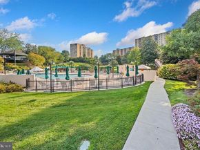 205 Yoakum Parkway 1712, Alexandria VA 22304