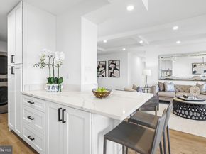 205 Yoakum Parkway 1712, Alexandria VA 22304