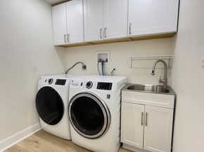 9999 Woodfern Road, Philadelphia PA 19115