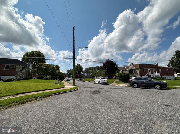 9999 Woodfern Road, Philadelphia PA 19115