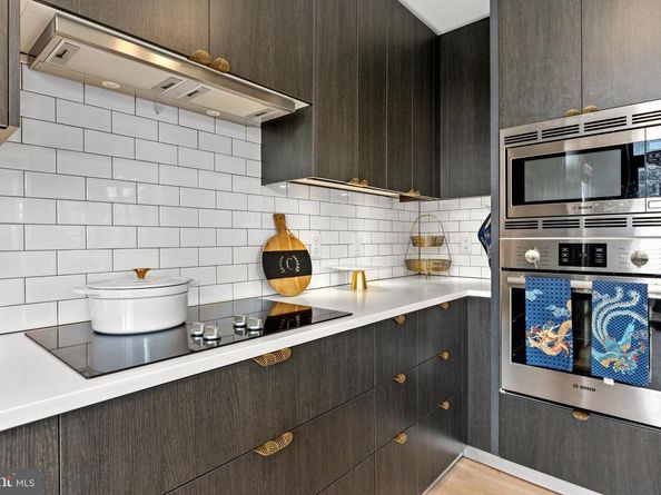 1300 4TH Street SE 404, Washington DC 20003