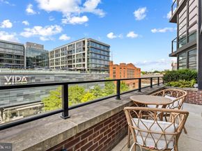 1300 4TH Street SE 404, Washington DC 20003