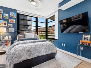 1300 4TH Street SE 404, Washington DC 20003