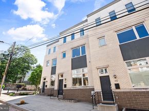 315 Dupont Street, Philadelphia PA 19128