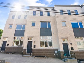 315 Dupont Street