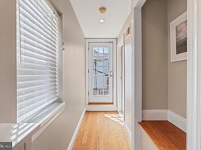 1012 N Leithgow Street, Philadelphia PA 19123