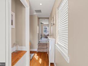 1012 N Leithgow Street, Philadelphia PA 19123