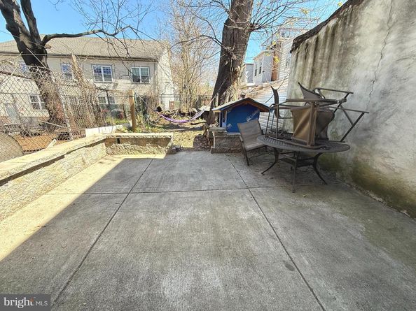 653 N 37TH Street, Philadelphia PA 19104