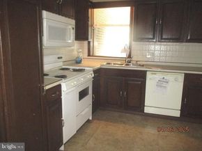 4322 Longshore Avenue, Philadelphia PA 19135