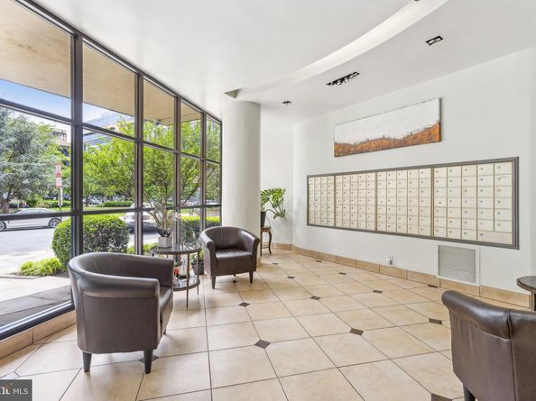 2141 I Street NW 207, Washington DC 20037
