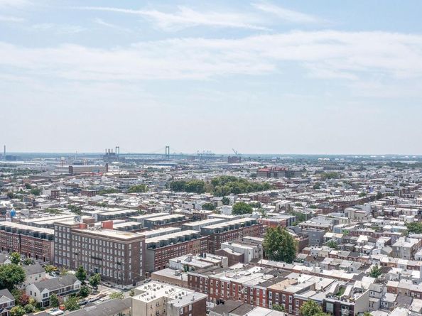 1307 S 6TH Street, Philadelphia PA 19147