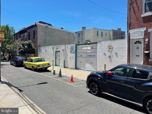 1307 S 6TH Street, Philadelphia PA 19147