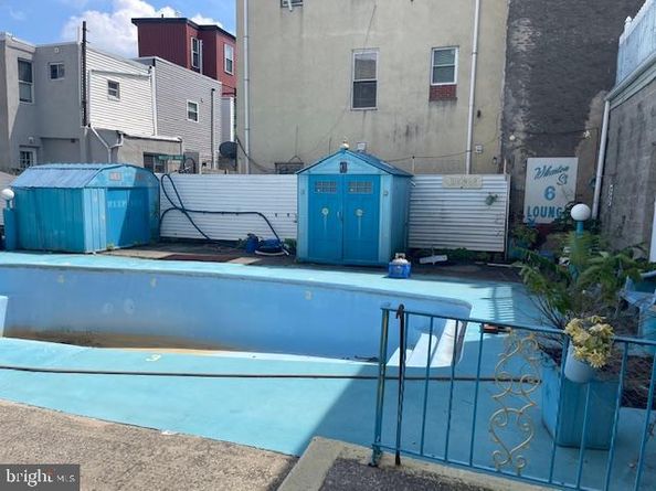 1307 S 6TH Street, Philadelphia PA 19147