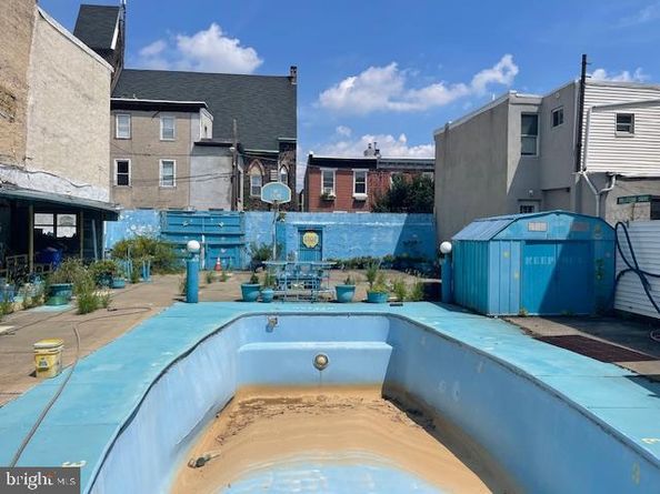 1307 S 6TH Street, Philadelphia PA 19147