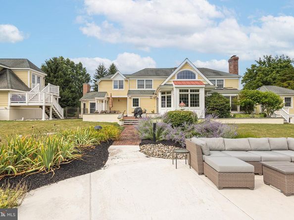 1089 Eagle Road, Newtown PA 18940