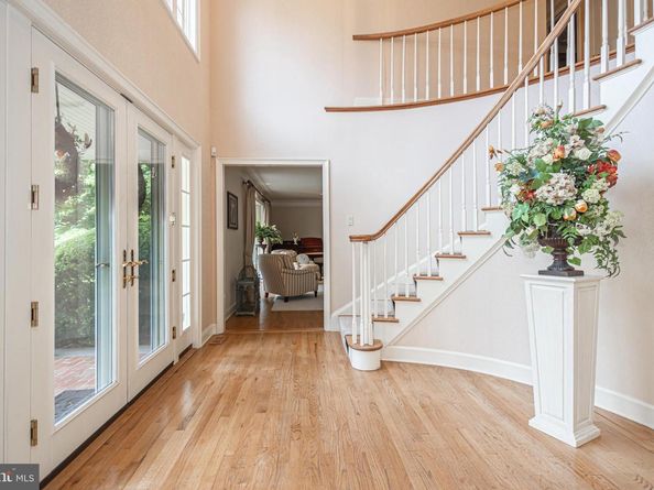 1089 Eagle Road, Newtown PA 18940