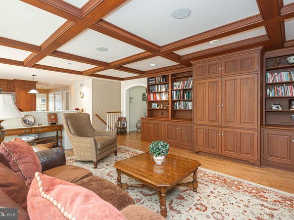1089 Eagle Road, Newtown PA 18940