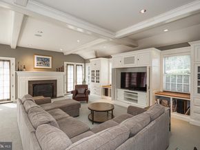 1089 Eagle Road, Newtown PA 18940