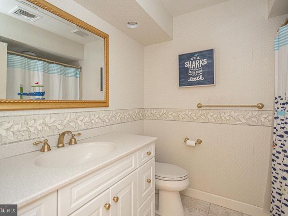 1089 Eagle Road, Newtown PA 18940