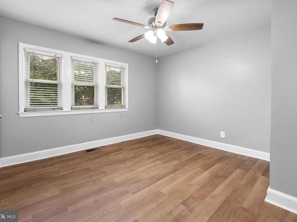 1613 R Street SE, Washington DC 20020