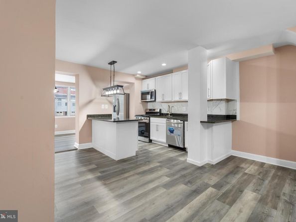 1613 R Street SE, Washington DC 20020