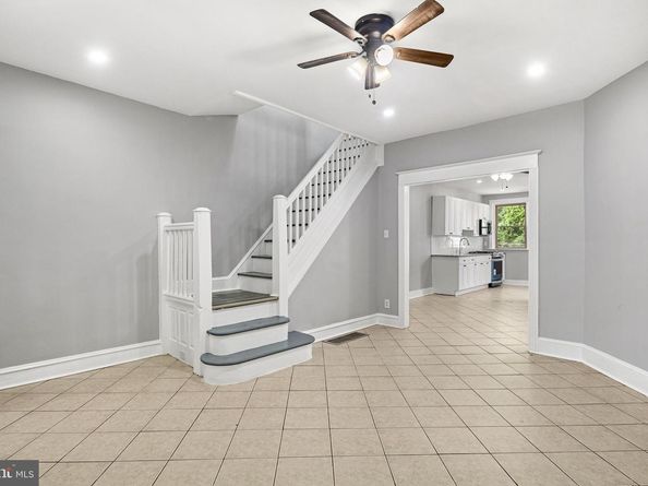 5702 N 7TH Street, Philadelphia PA 19120