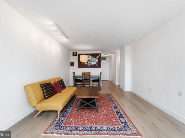 1901 John F Kennedy Boulevard 1824, Philadelphia PA 19103