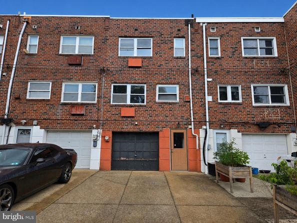 5407 Houghton Place, Philadelphia PA 19128