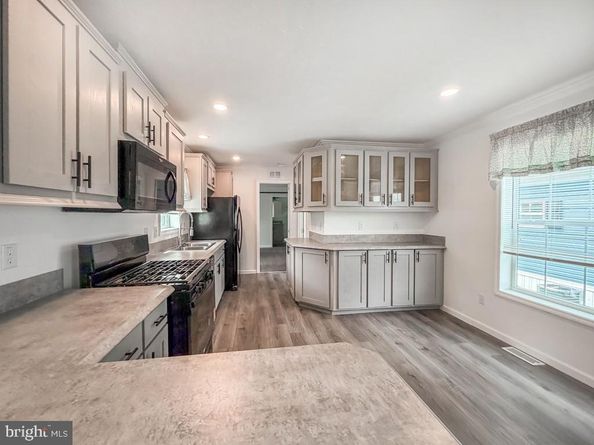 20 Kennedy Drive, Fairless Hills PA 19030