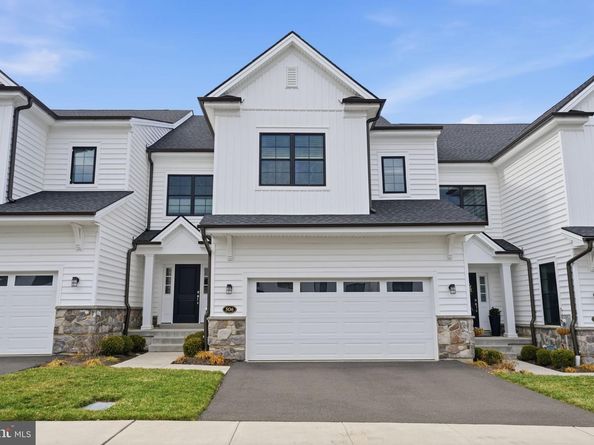 506 Carmela Way, Yardley PA 19067