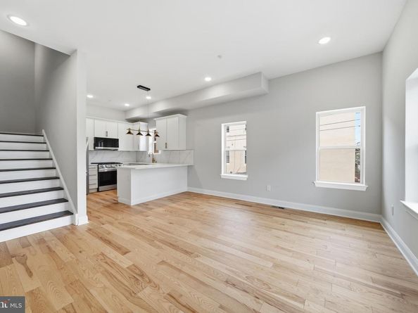 1826 S 22nd Street A, Philadelphia PA 19145