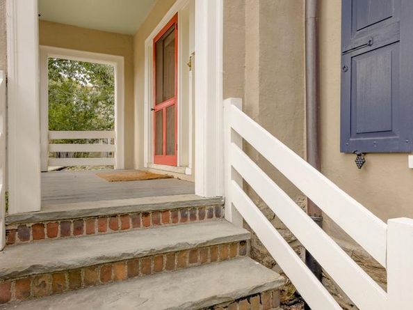 7907 Crefeld Street, Philadelphia PA 19118